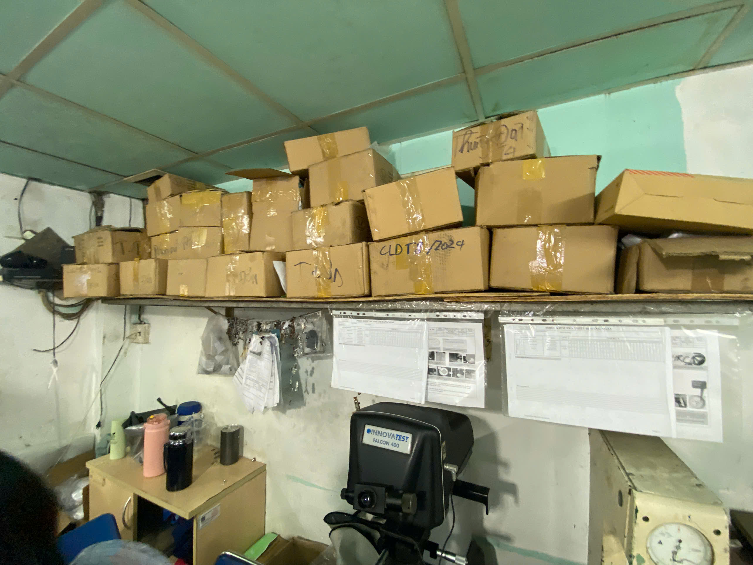 Sample storage 1.jpg